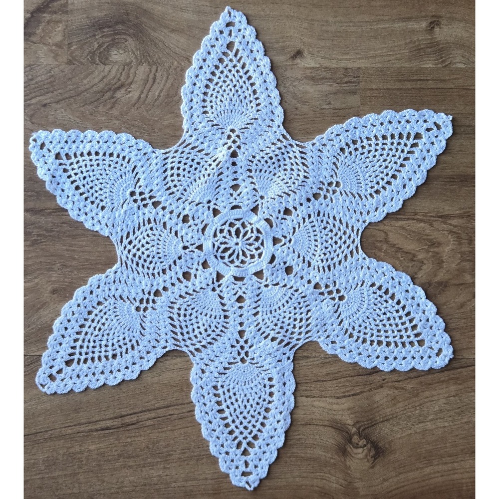 Vintage Star Shape Pineapple‎ Stitch Crochet Doily White Handmade Lace 18″
